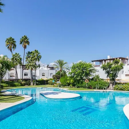 Charming Beachside Townhouse In San Pedro A Lovely Retreat Steps From The Shore